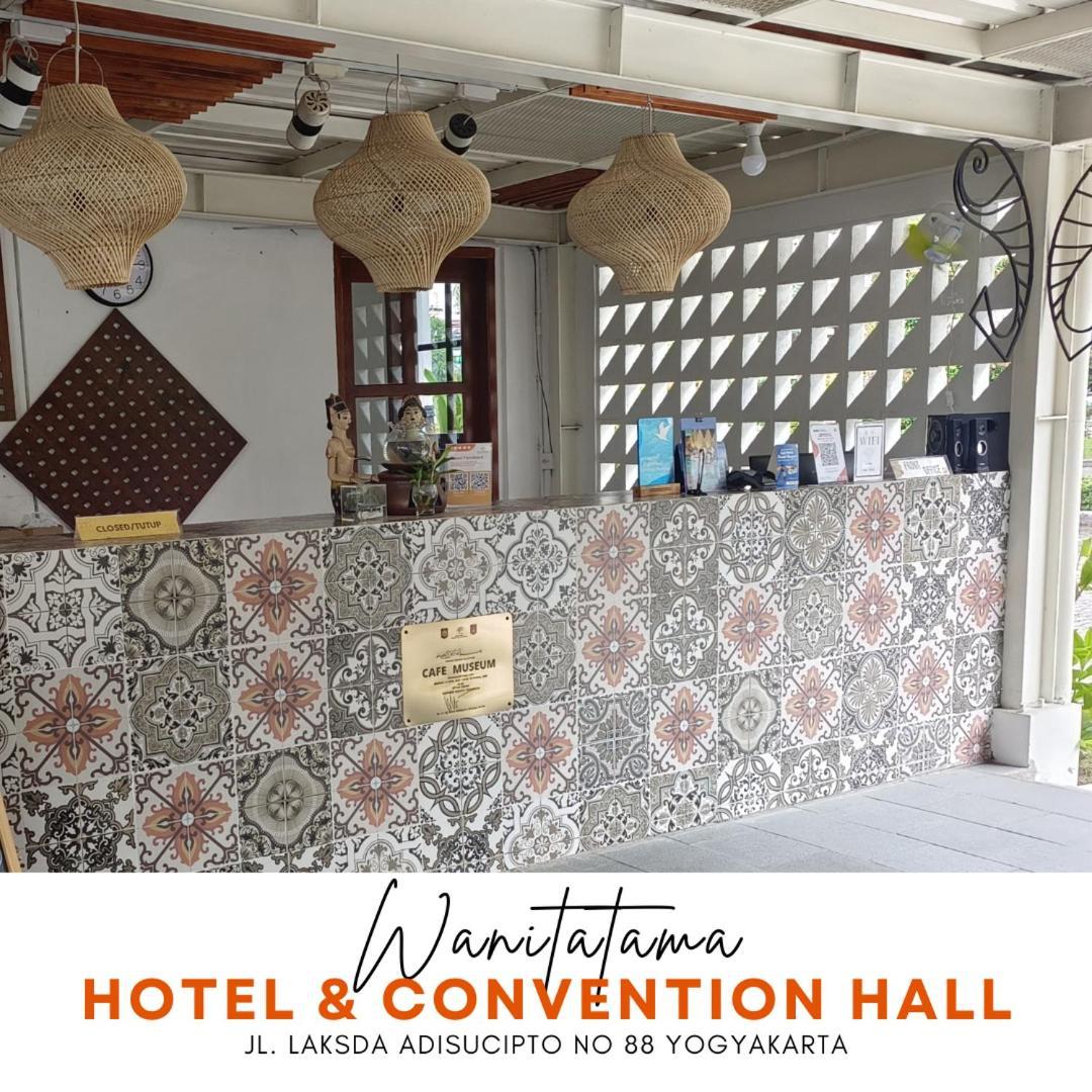 Pakualaman Wanitatama Hotel & Convention Hall מראה חיצוני תמונה